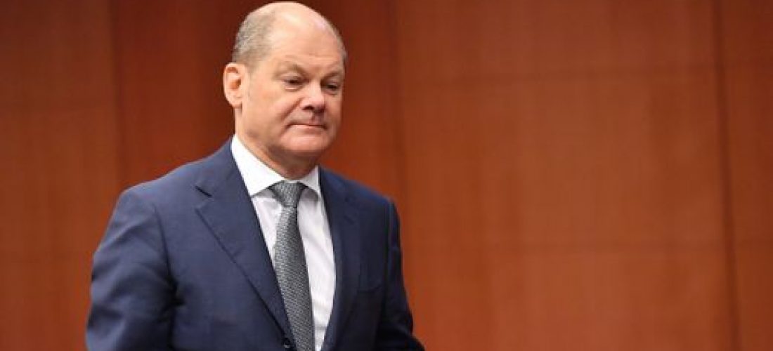 Germany's Finance Minister Olaf Scholz attends a Eurogroup meeting at the European Council in Brussels on January 21, 2019 in Brussels. (Photo by EMMANUEL DUNAND / AFP)