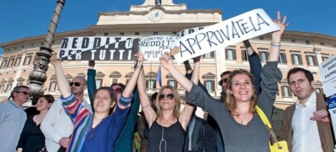 15/04/2013 Roma, consegna della raccolta firme per il reddito minimo garantito a Montecitorio. Nella foto alcuni dei promotori